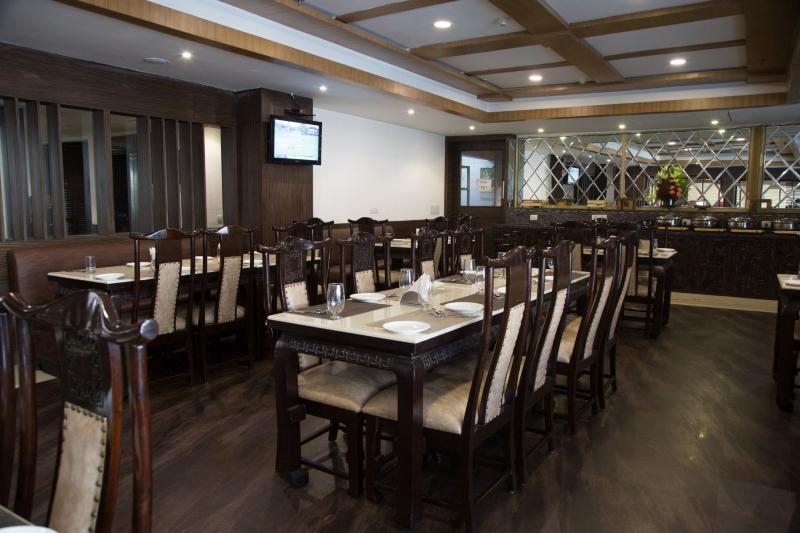 Bluemont Beacon Hotel New Delhi Gurgaon Exterior foto